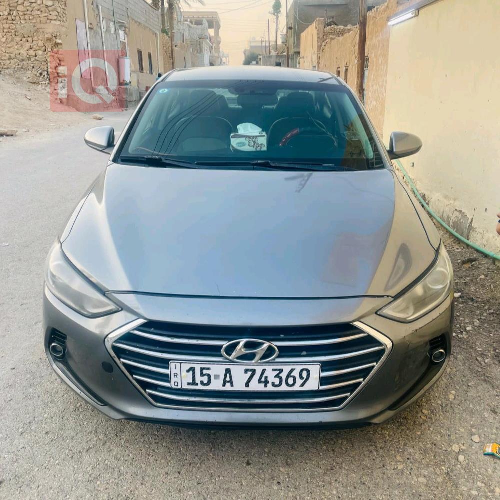 Hyundai Elantra